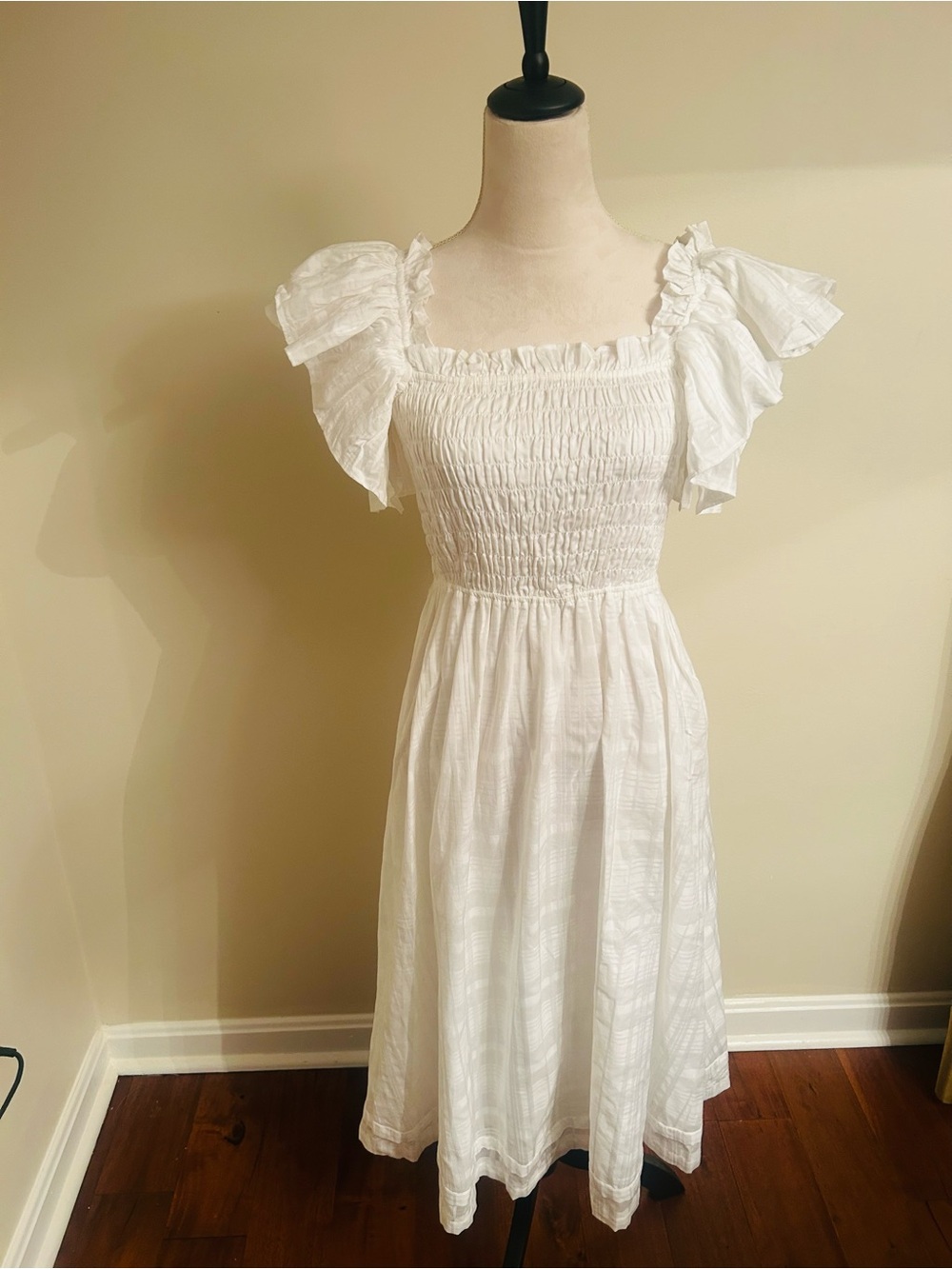 Banana Republic White Smocked Ruffle Midi Dress - New With Tags